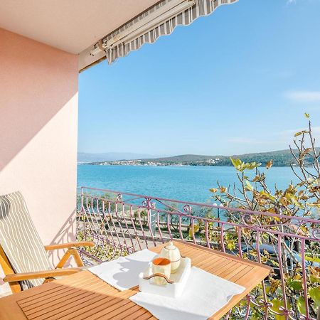 Gorgeous Apartment In Cizici With House Sea View Luaran gambar